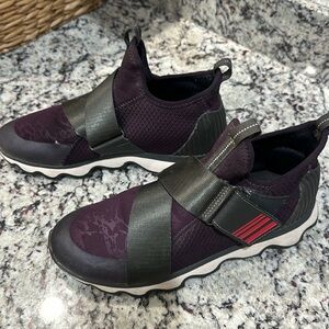 Sorel Purple Tennis Shoes